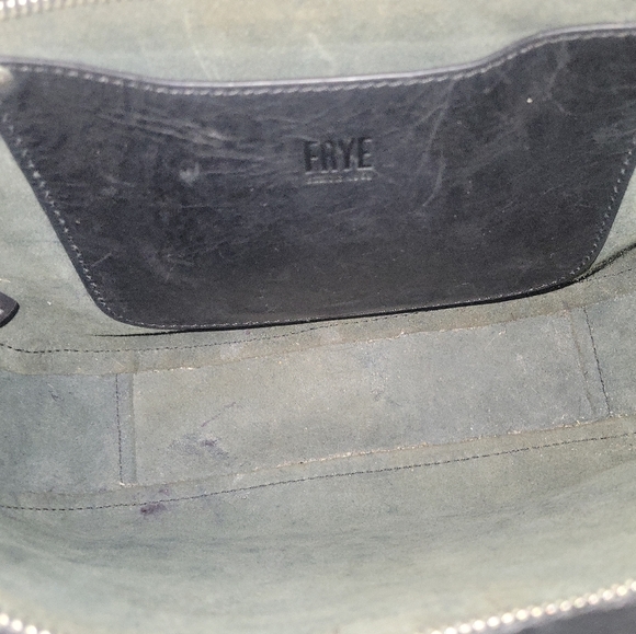 Frye Olivia Black Leather Large Crossbody Bag - Picture 8 of 9